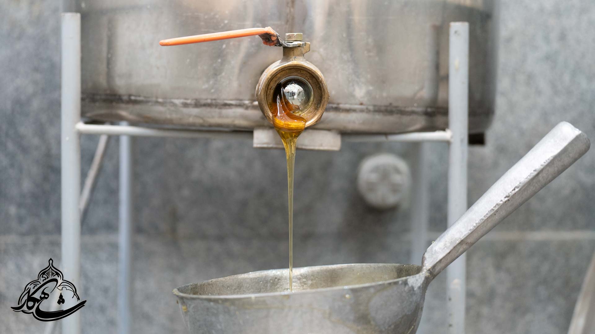 عسل در تولید گز